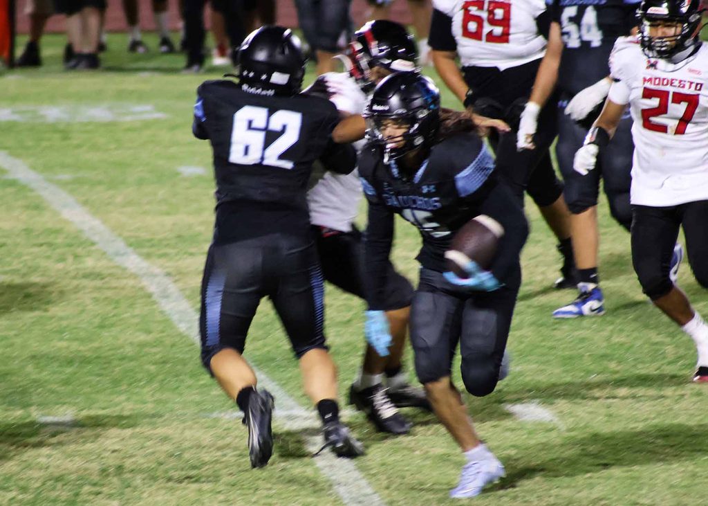 El Capitan gains first win over modesto.